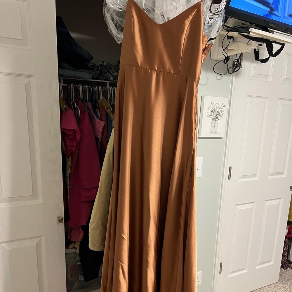 Show Me Your MuMu. Size S. Hemmed to fit length for 5’5” with some length left
